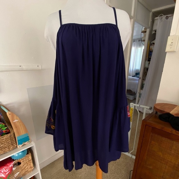 Feathers boho top in size large - Picture 5 of 7